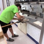 Mani in pasta a Caprarola: il laboratorio di panificazione di Territorio in Movimento 3.0 presso il forno La Casa del Pane (14 di 36)